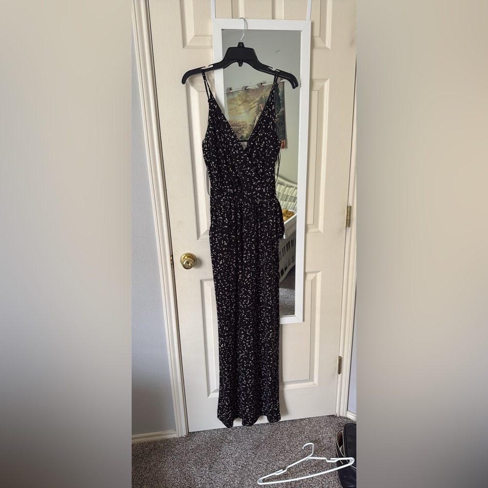 Elegant Black and White Women's Jumpsuit